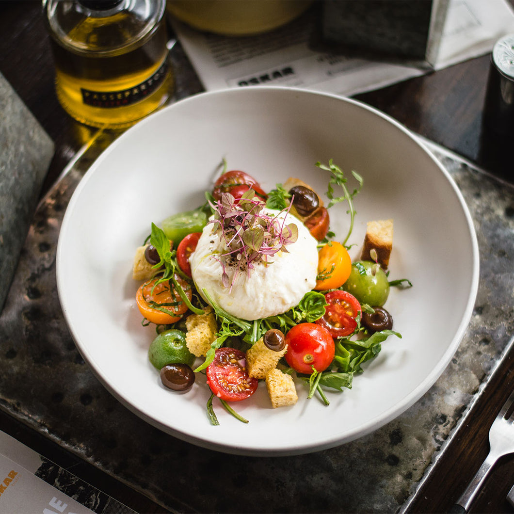 TOMATO & BURRATA | มะเขือเทศกับบูราต้าชีส
